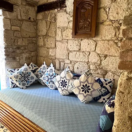 Windmill Bed & Breakfast 3*
