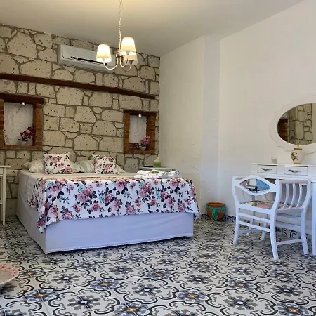 Windmill Bed and breakfast 4*