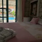 Windmill Couette-café Alaçatı